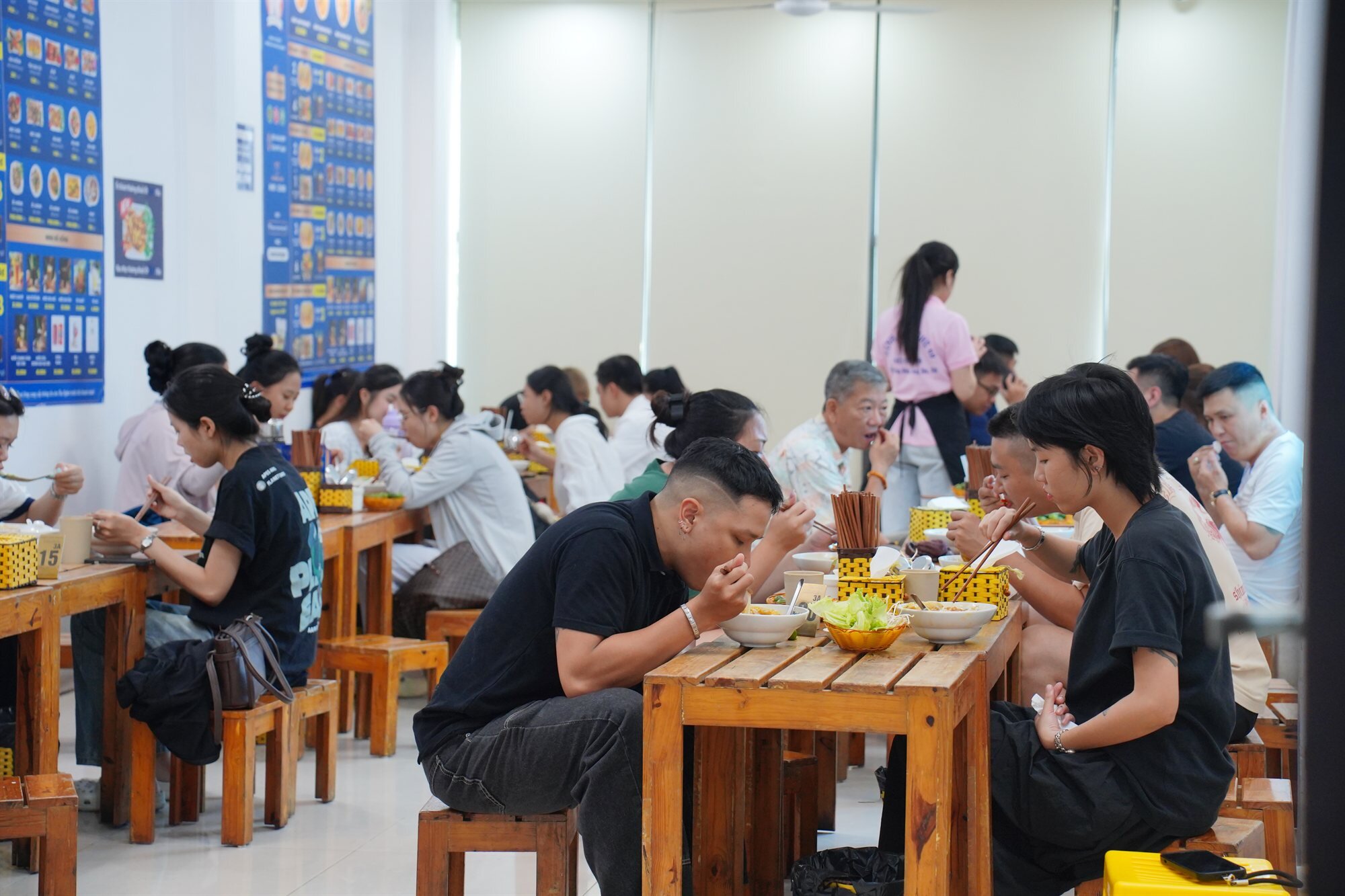 Ảnh nhận diện thương hiệu